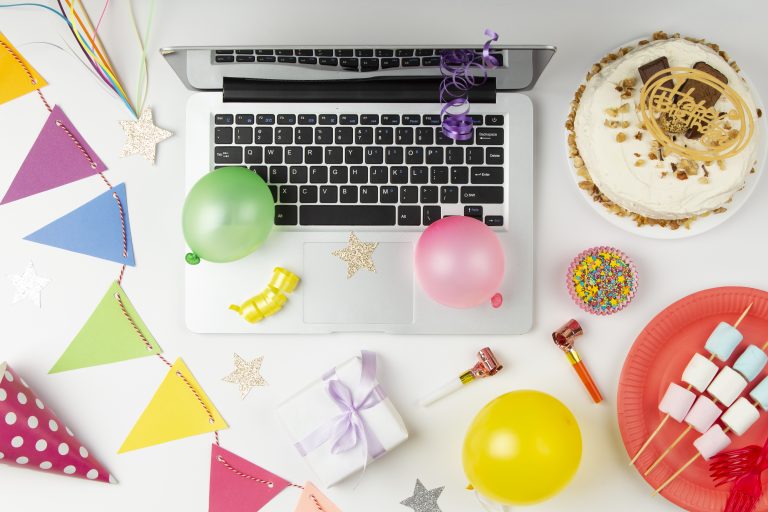 view-party-decorations-laptop