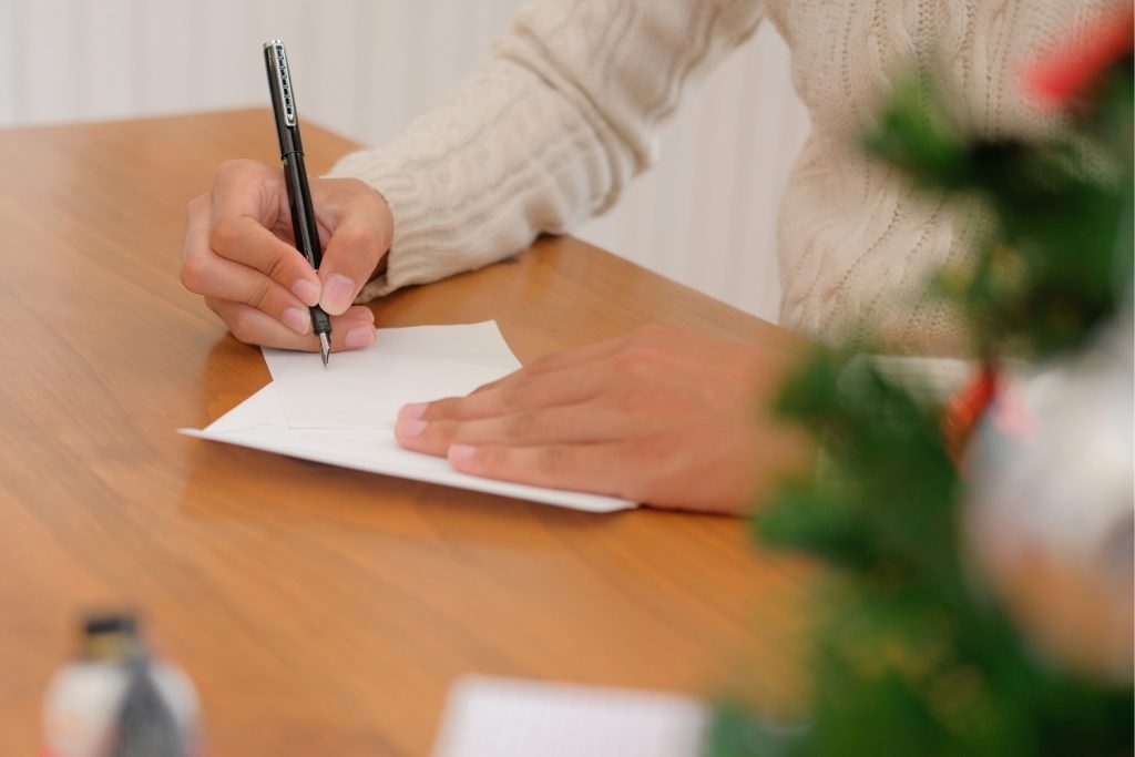 How to Write in a Card When You Don't Know What to Say